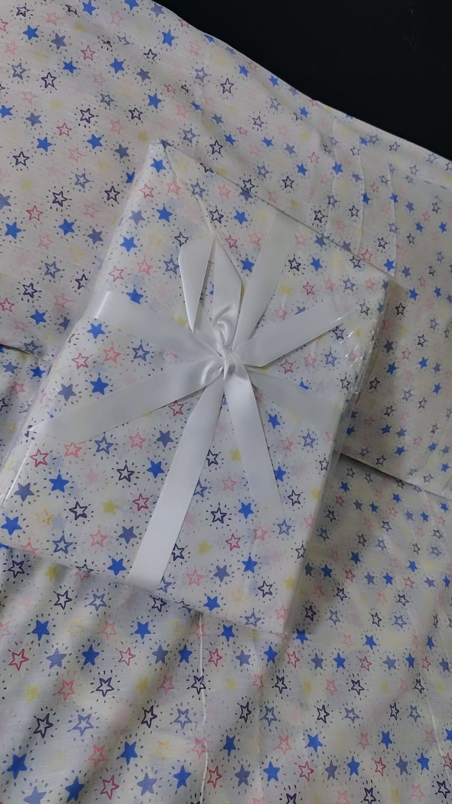 Soft Star Pattern Bedsheet for Peaceful Sleep