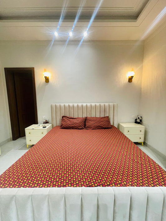 Traditional Block Print Style Bedsheet – Warm Tones