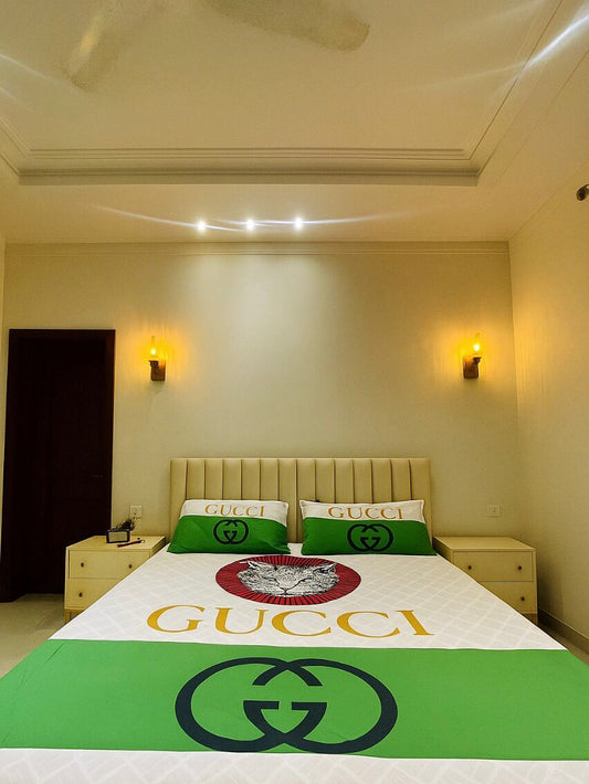 Gucci Theme Bedding with Cat Art Print